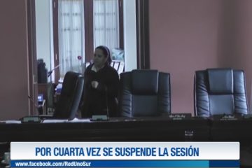 POR CUARTA VEZ SE SUSPENDE LA SESIÓN DEL CONCEJO MUNICIPAL