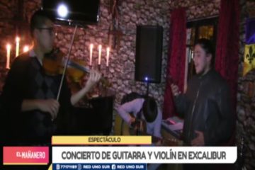 ESPECTÁCULO: GUITARRA Y VIOLÍN COMBINADOS EN UNA MELODÍA