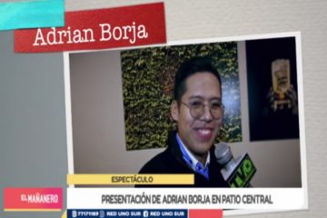 ESPECTÁCULO: ADRIÁN BORJA EN VIVO